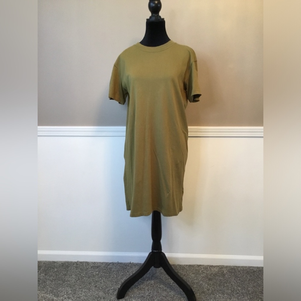 Madewell Sage Green Crew Neck Tee